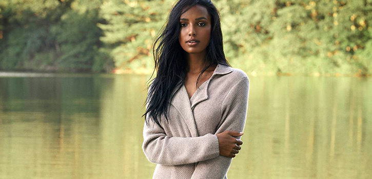 It’s Here! Why We Love Cozy, Luxe Cashmere Season…